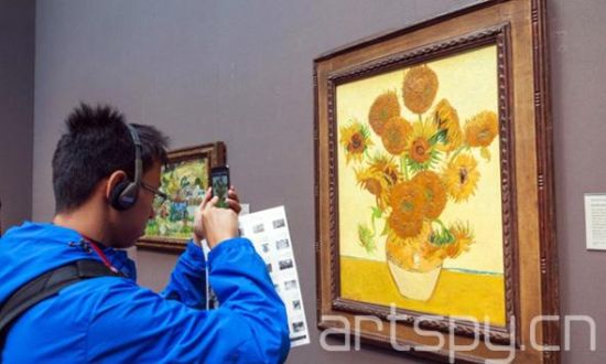 英国国家美术馆雇员再次罢工